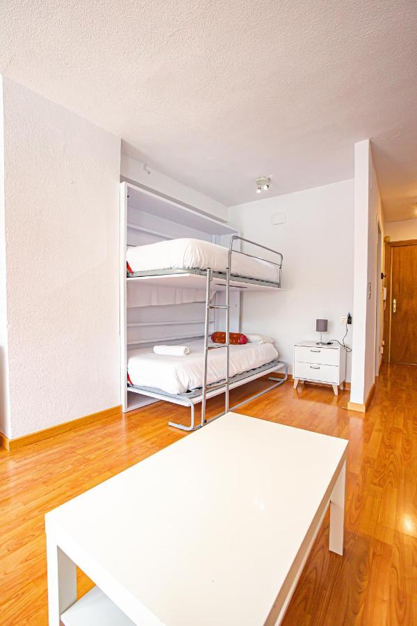 Holidays, Mont Blanc Estudio En Pradollano & Parking Сиера Невада Екстериор снимка