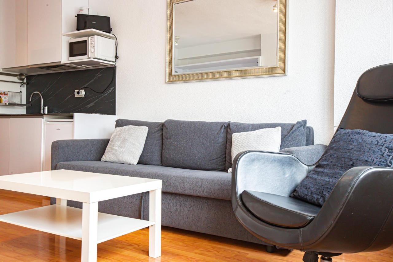 Holidays, Mont Blanc Estudio En Pradollano & Parking Сиера Невада Екстериор снимка